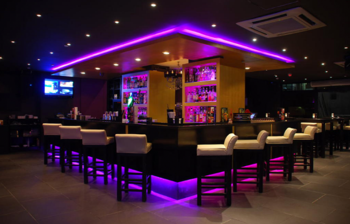 Barcelona Lounge Malta